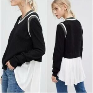 Veronica Beard Mixed Media V-Neck Sweater, size M